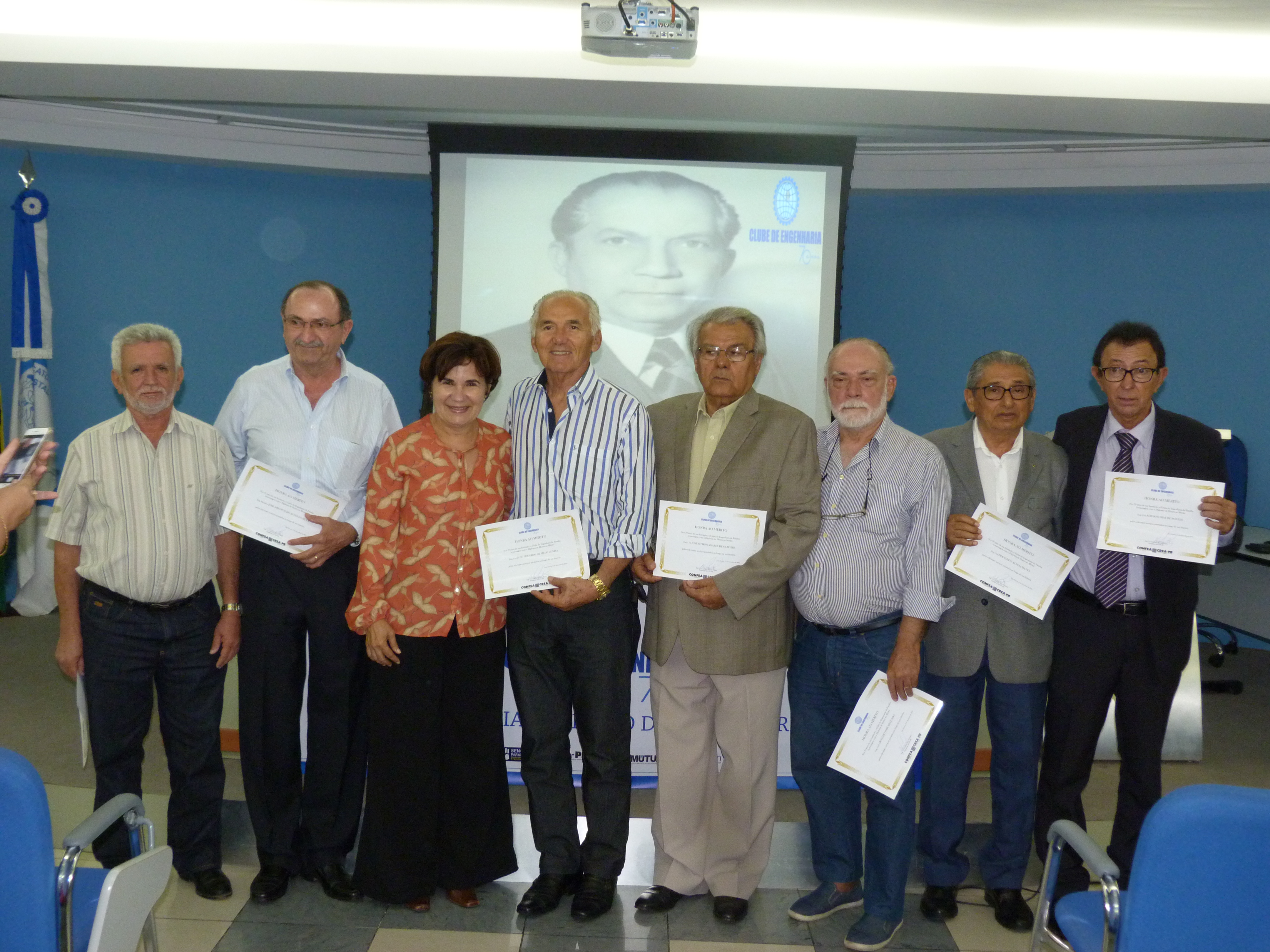 Clube de Engenharia comemora 70 anos de fundação e homenageia ex-presidentes