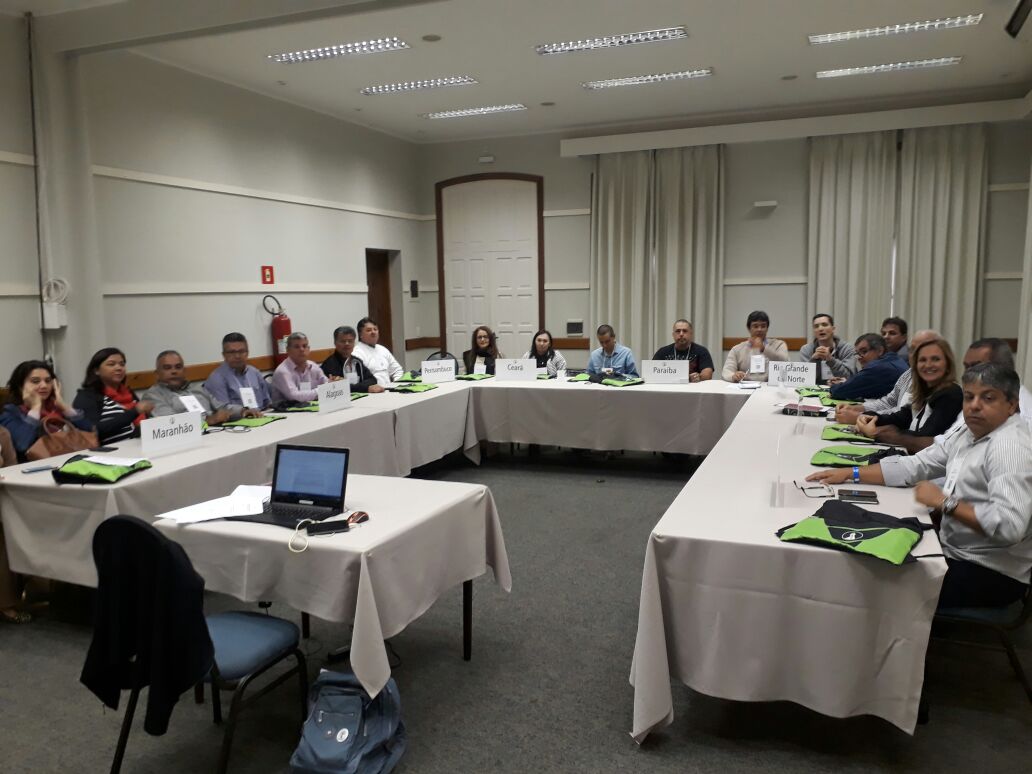 Crea participa de Enfisa e discute mudança na legislação dos agrotóxicos