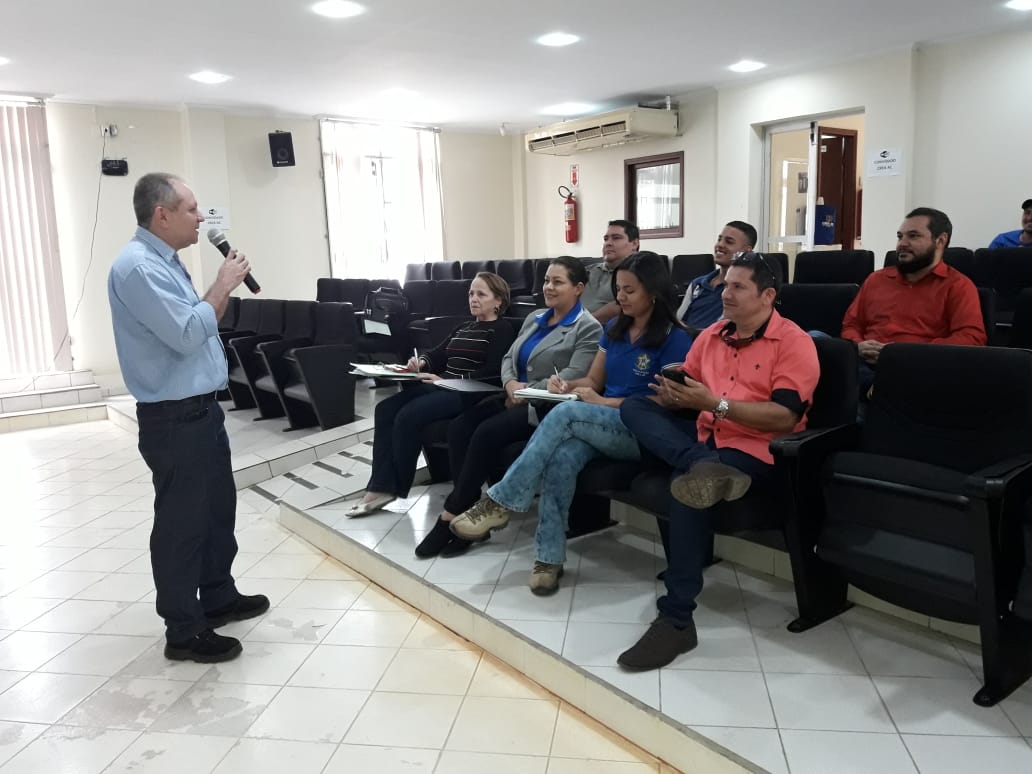 Gerente de Fiscalização do Crea-PB vai ao Acre compartilhar experiências