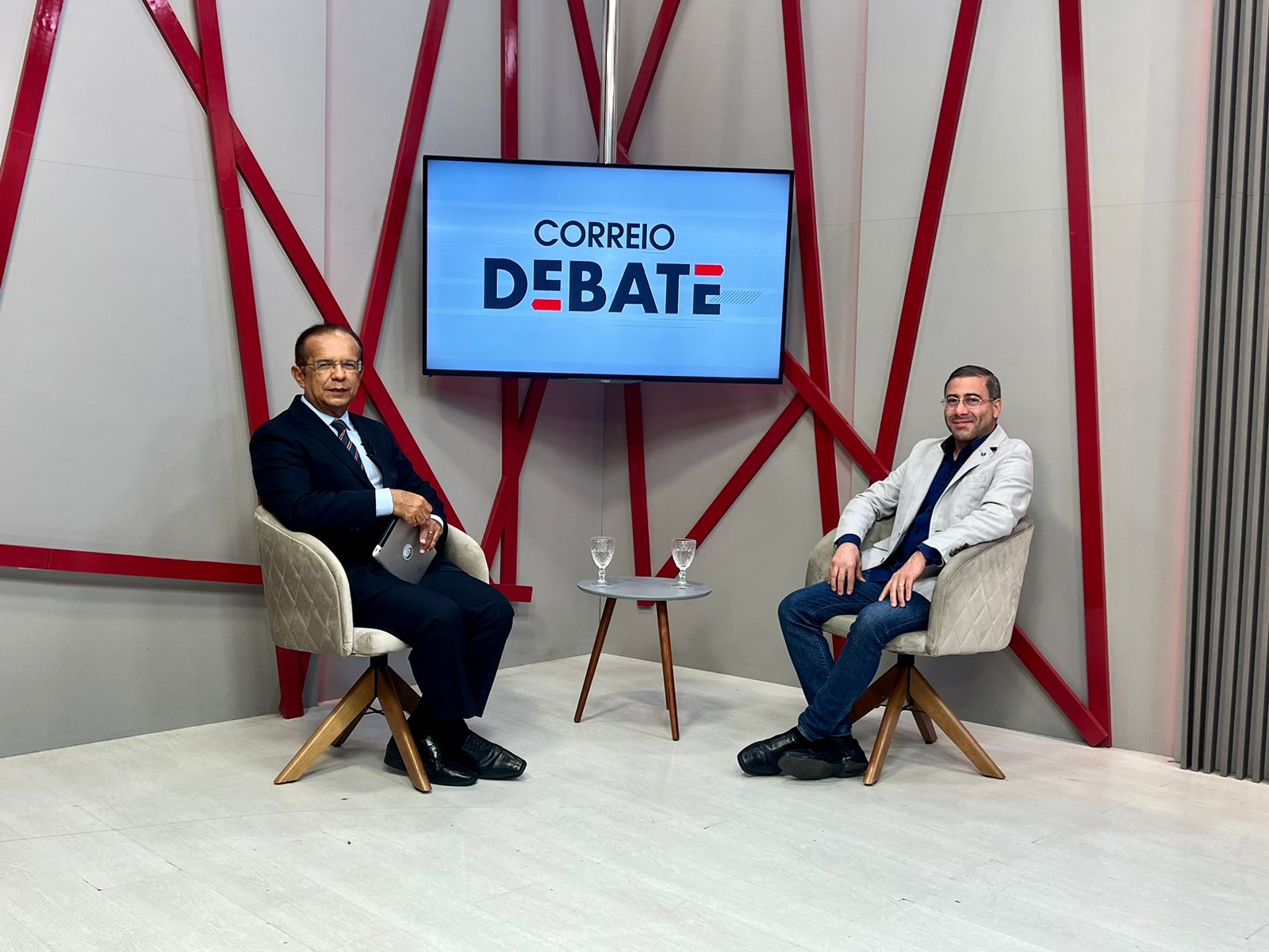 Ações do Crea PB, Encontro de Líderes em Brasília e Colégio de presidentes na Paraíba são destaques no programa Correio Debate