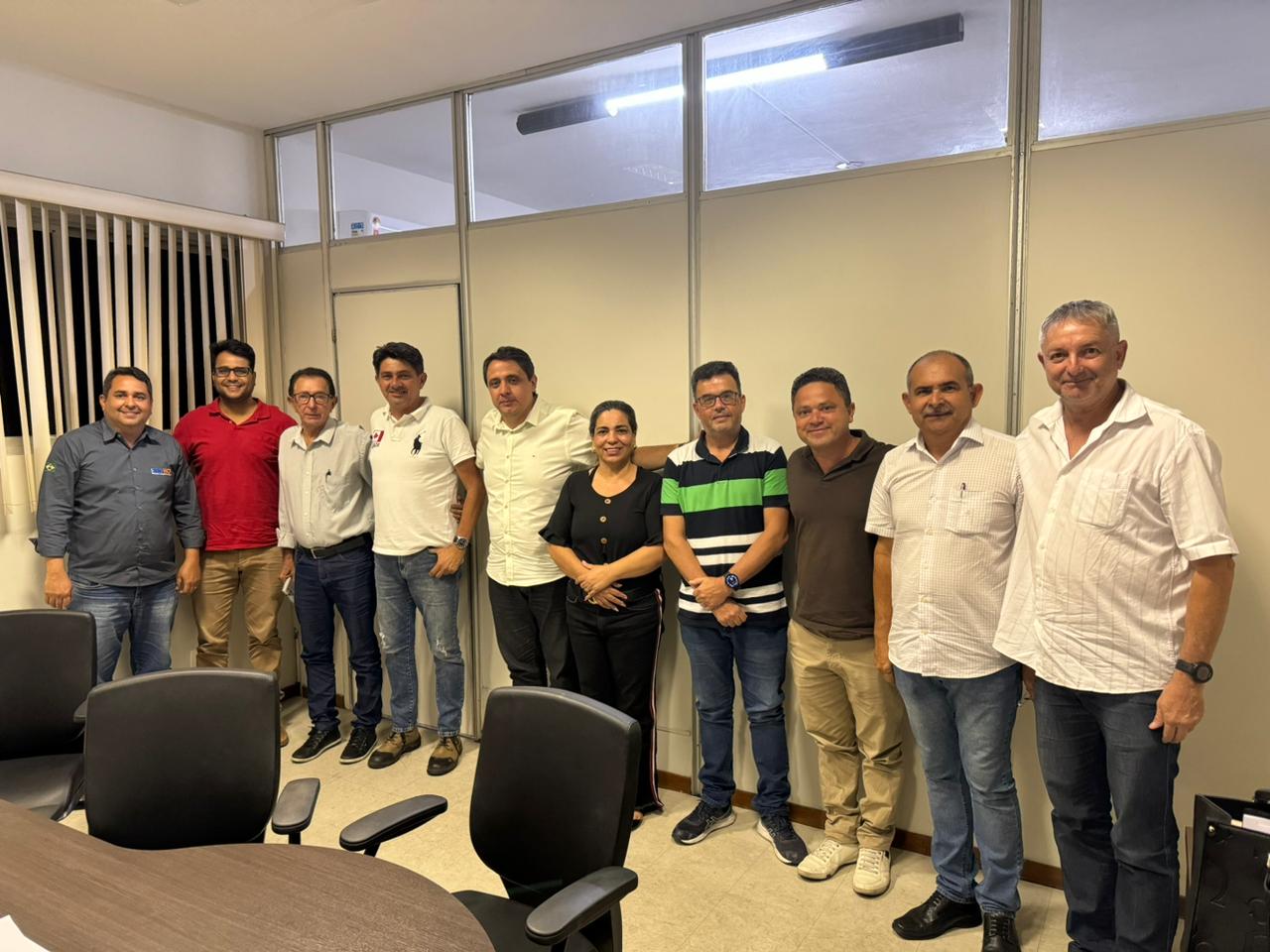 Crea-PB realiza reunião com entidades de classe