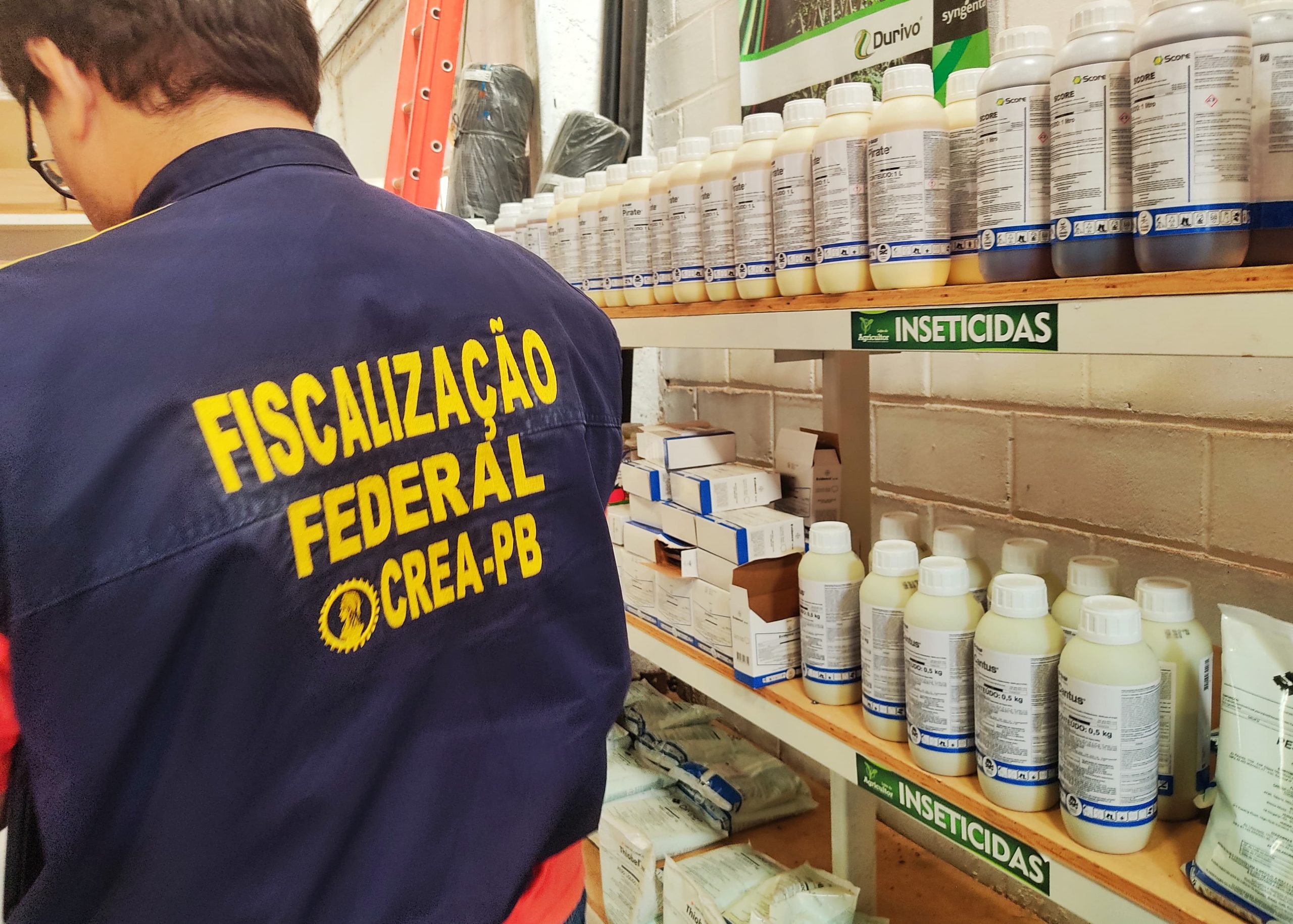 Crea-PB realiza inspeção de plantios e comércio de agrotóxicos em Jurú