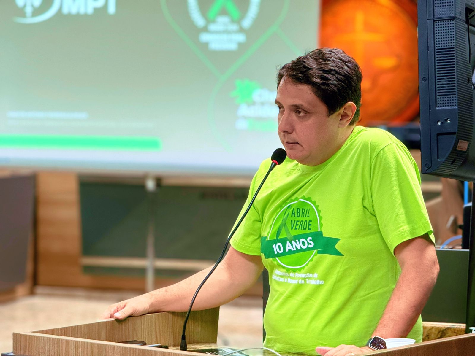Crea-PB esteve presente no lançamento da campanha do abril verde na sede do TRT-PB