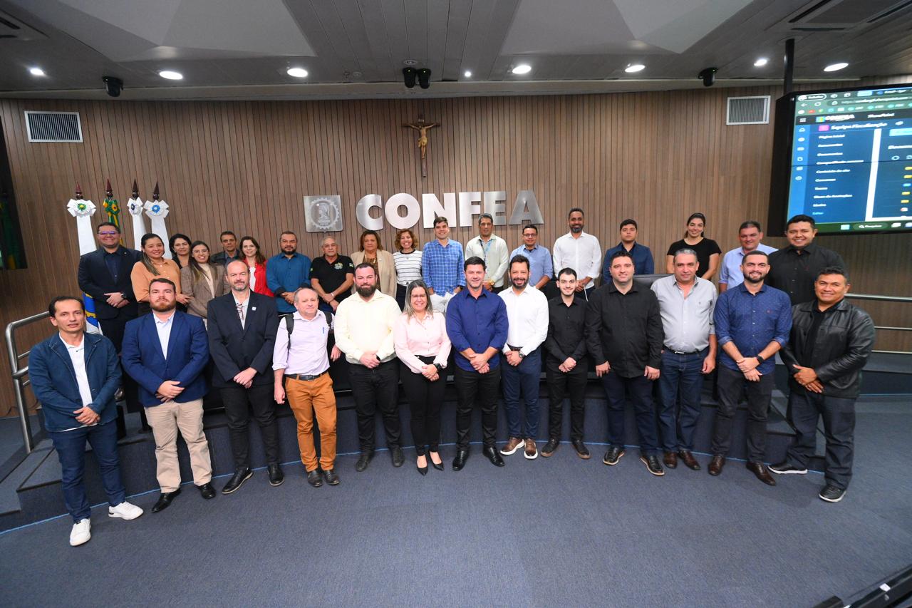 Crea-PB participa de reunião no Confea para tratar da fiscalizações em aterros, lixões e condomínios de prédios