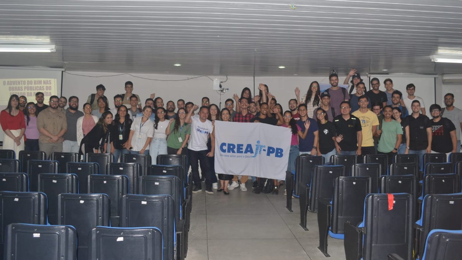 CreaDay na UFPB: Um Encontro de Inspiração e Conhecimento para Futuros Engenheiros