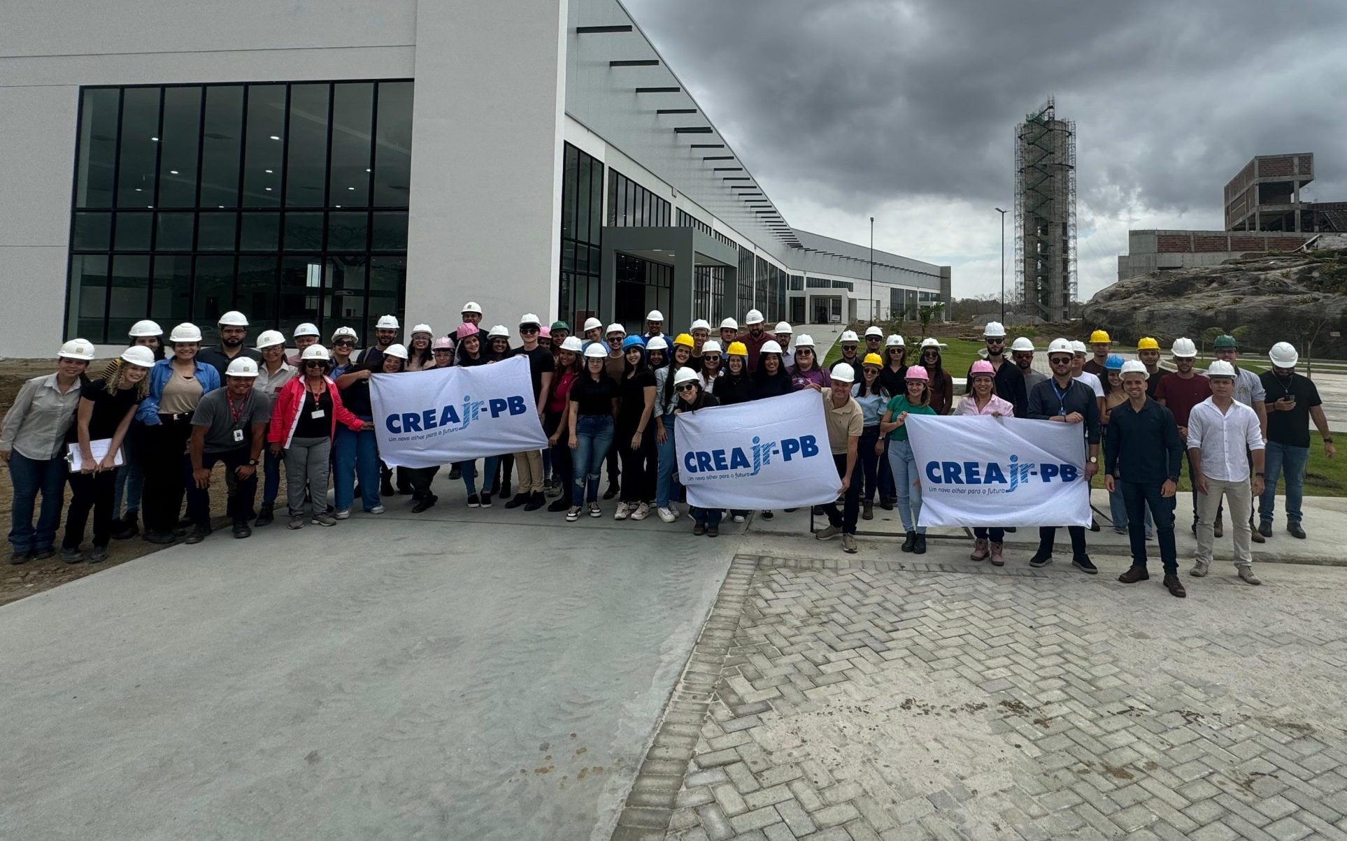 CreaJR-PB promove visita técnica à obra do Centro de Convenções de Campina Grande