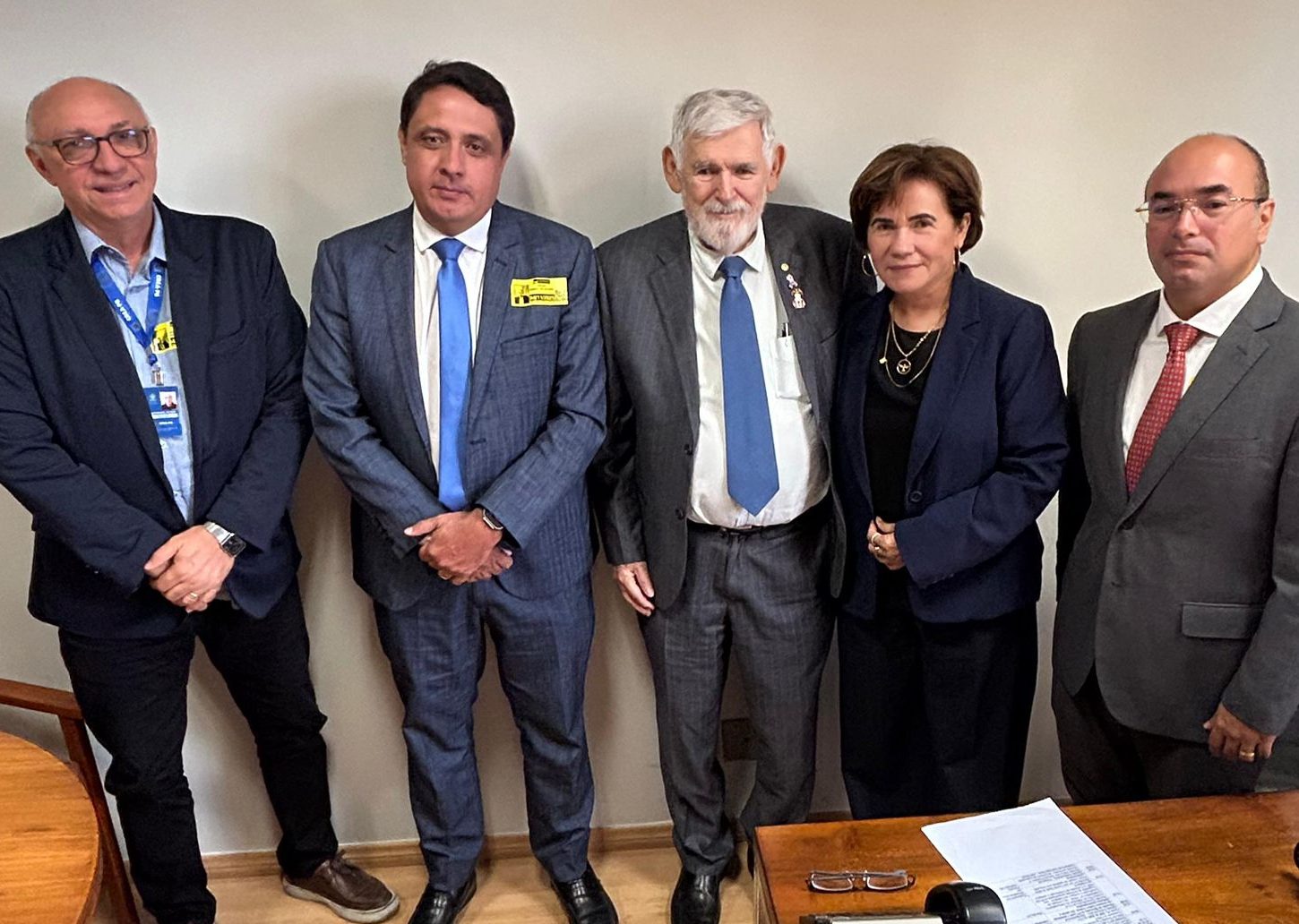 Presidente do Crea-PB e conselheira federal realizam visita institucional ao gabinete do deputado federal Luiz Couto para tratar do PL 1024/2020