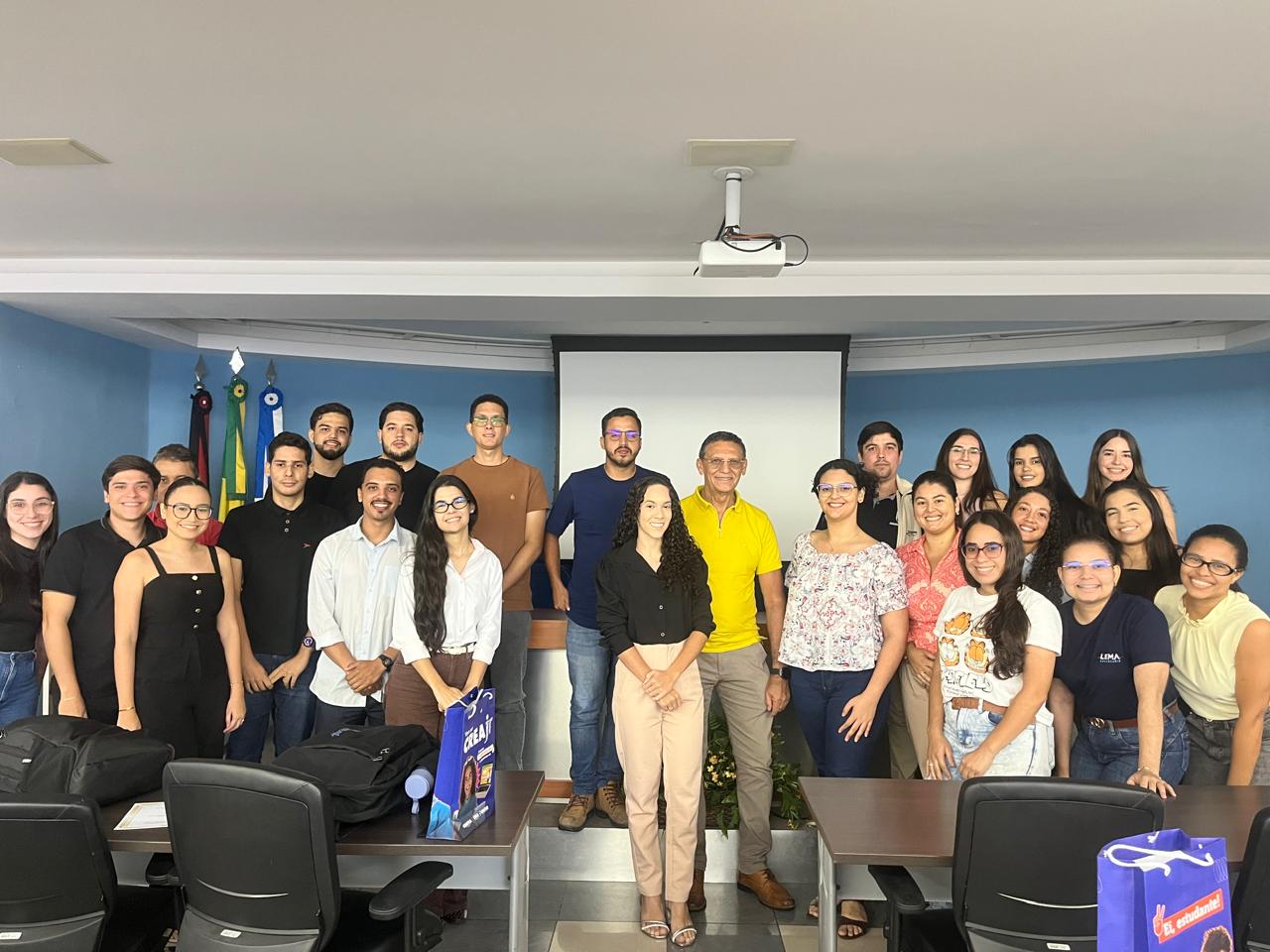 CreaJR-PB promove treinamento sobre elaboração de ART para estudantes.