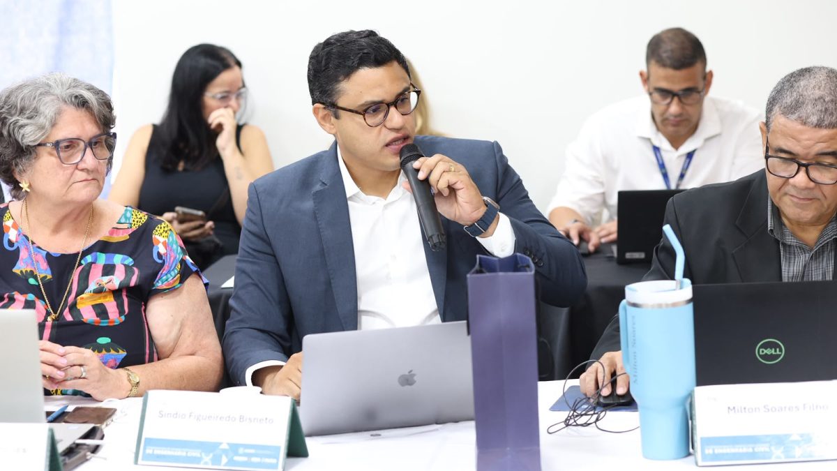 Coordenador da Câmara de Engenharia Civil do Crea-PB participa de reunião nacional em Santarém