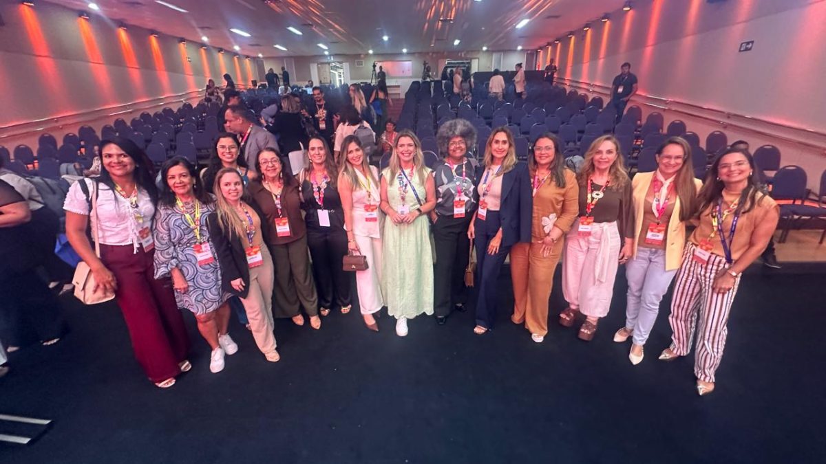 Engenheiras do Crea-PB participam de palestra sobre valorização feminina e inteligência artificial na 81ª Soea
